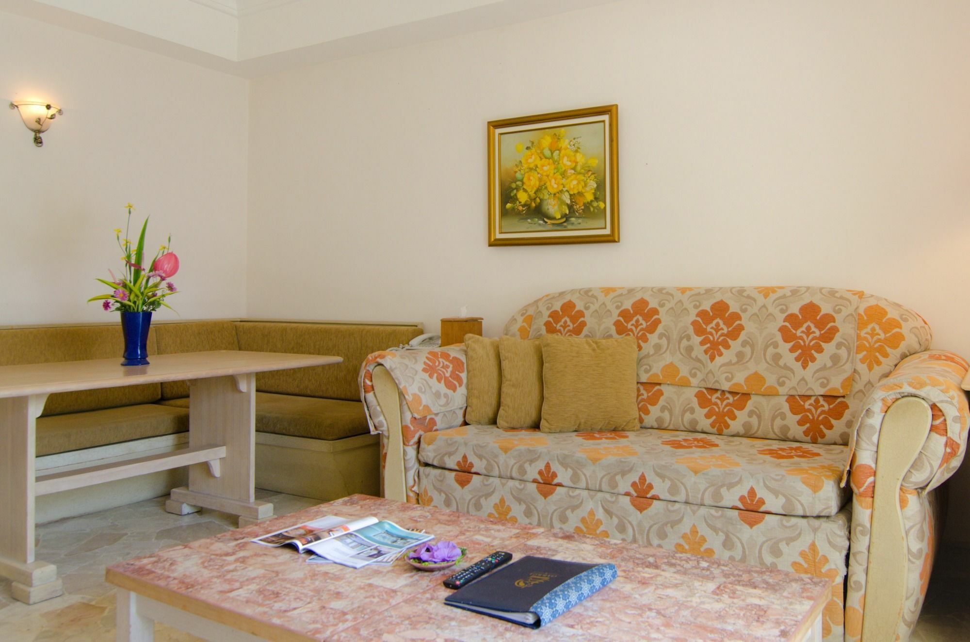 Club Bali Suites At Kota Bunga Чипанас Экстерьер фото